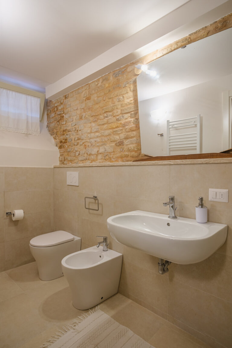 bagno - casa vacanze - appartamenti in affitto - lacasadivina - Fermo - Marche